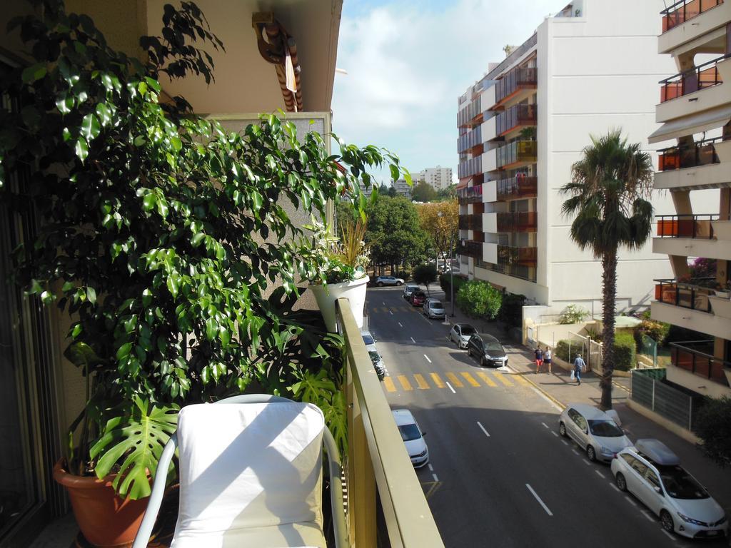 ז'ואן-לה-פינס Appartement Silver La Regence מראה חיצוני תמונה